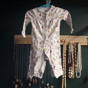 Child of mine 3-6 month body sute